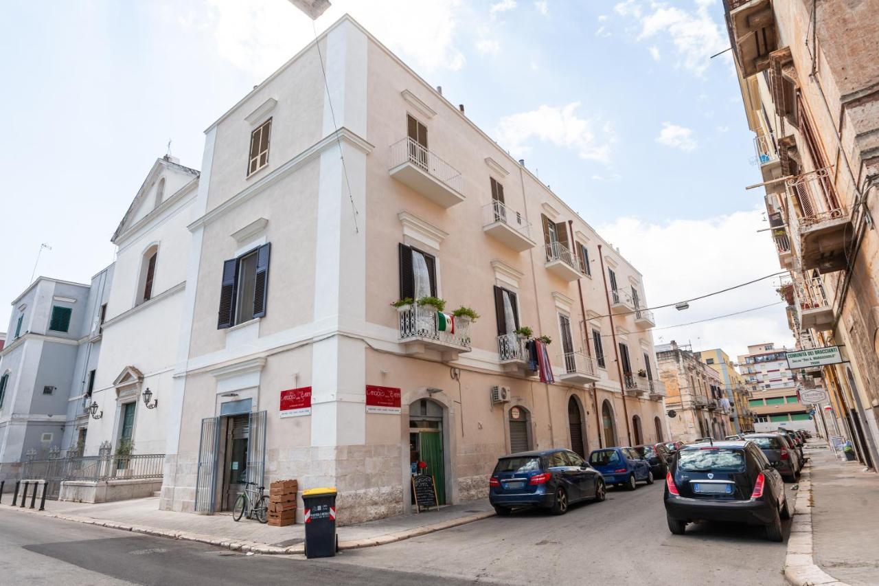 Maison San Michele Lovely Apartment Trani Bagian luar foto